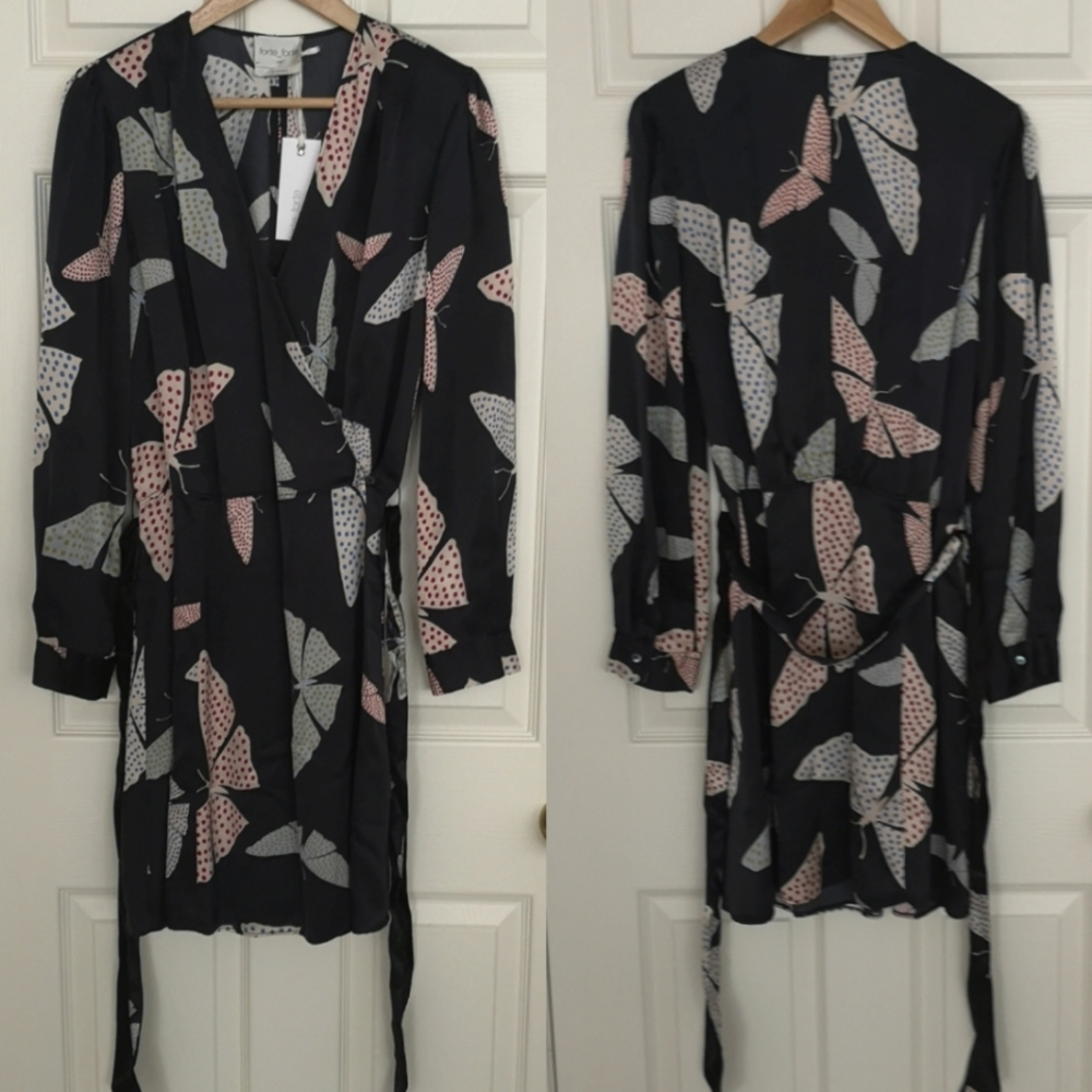 forte_forte Silk Butterfly Print Wrap Dress / Robe - Picture 2 of 6